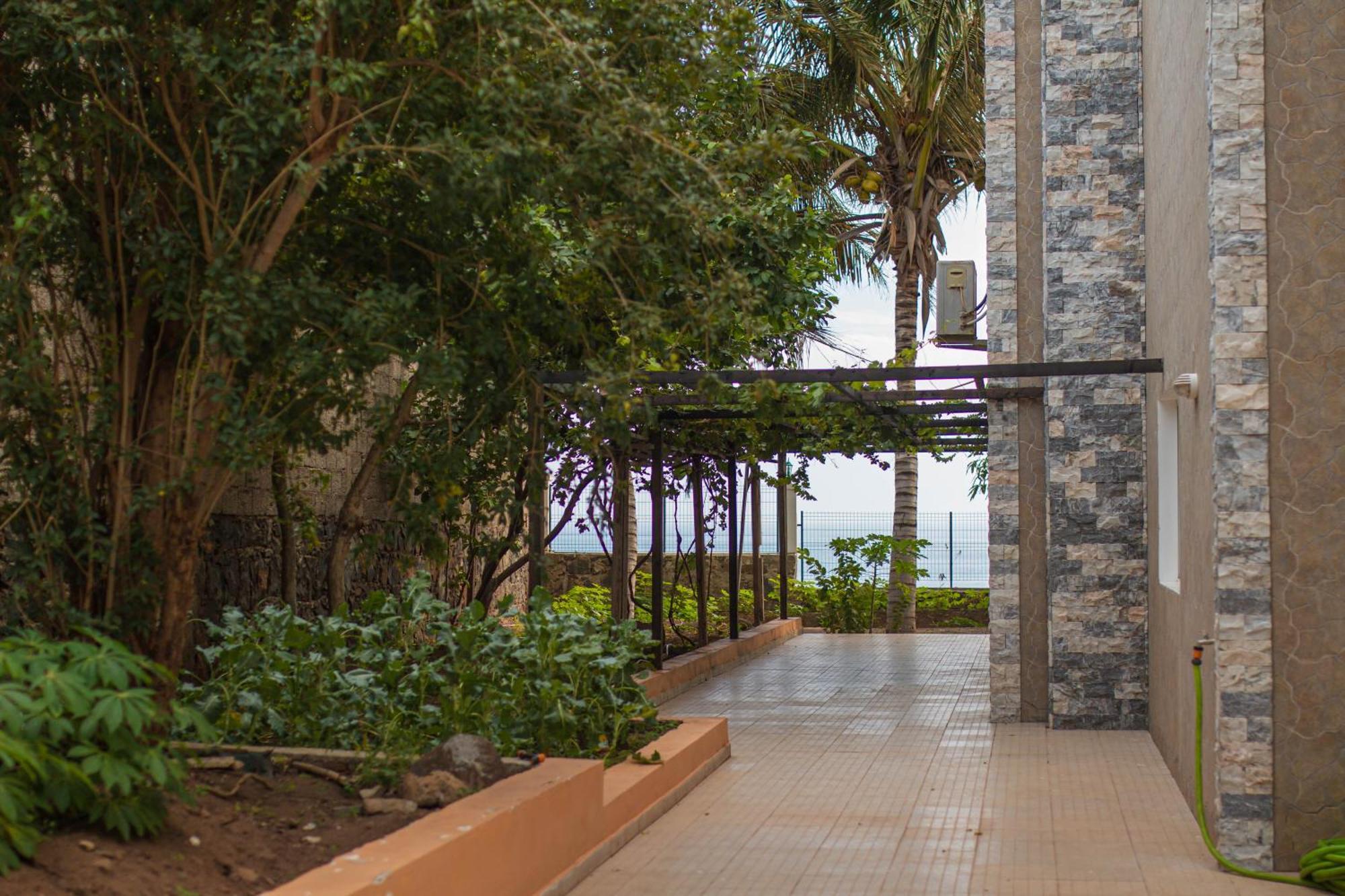 Cidade Paradise Guesthouse Cidade Velha Dış mekan fotoğraf